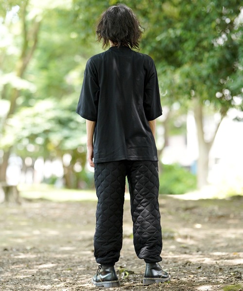 THE MILES(ザ マイルズ)の「AGITATOR アジテーター ビッグTシャツ ルーズT BIGTシャツ 無地T Tシャツ(Tシャツ/カットソー・メンズ・ホワイト/ブラック・MEDIUM/LARGE)」の12枚目の写真