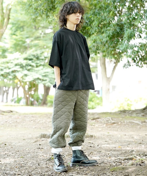 THE MILES(ザ マイルズ)の「AGITATOR アジテーター ビッグTシャツ ルーズT BIGTシャツ 無地T Tシャツ(Tシャツ/カットソー・メンズ・ホワイト/ブラック・MEDIUM/LARGE)」の4枚目の写真