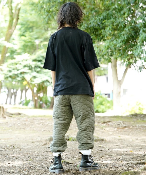 THE MILES(ザ マイルズ)の「AGITATOR アジテーター ビッグTシャツ ルーズT BIGTシャツ 無地T Tシャツ(Tシャツ/カットソー・メンズ・ホワイト/ブラック・MEDIUM/LARGE)」の15枚目の写真