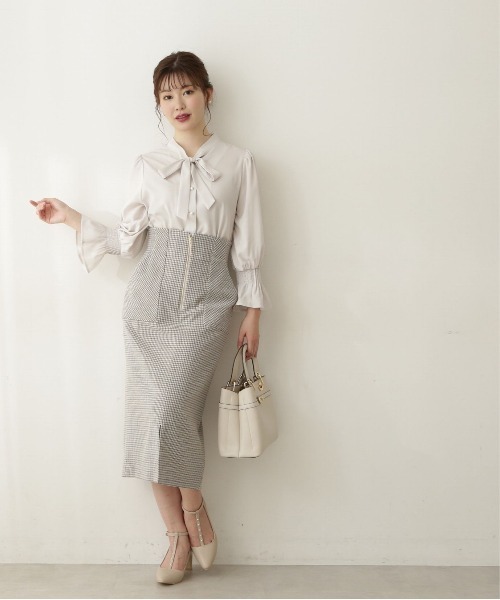 PROPORTION BODY DRESSING(プロポーションボディドレッシング)の「フロントファスナータイトスカート / 1212220905(スカート・レディース・ベージュ系その他/グレー系その他/ベージュ/ライトグリーン・MEDIUM/X-SMALL/SMALL)」の10枚目の写真