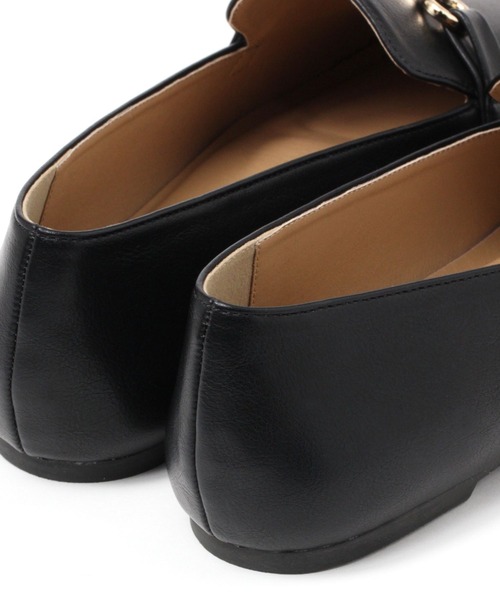 studio CLIP（スタディオクリップ）の「柔らかビットローファー（ローファー・レディース・ブラック/オフホワイト・MEDIUM/LARGE）」の6枚目の写真