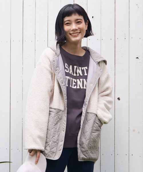 LBC(エルビーシー)の「ボアキルトフードミドルコート(ブルゾン・レディース・オフホワイト/チャコールグレー/ブラック・M/L)」の2枚目の写真