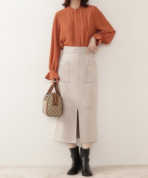 N.（N. Natural Beauty Basic）（エヌエヌナチュラルビューティーベーシック）の「【S Size Line】◆フェイクスウェードタイトスカート（スカート・レディース・グレー/モカ/グリーン/ライトグリーン/ナチュラル/ブルー・SMALL/MEDIUM）」の3枚目の写真