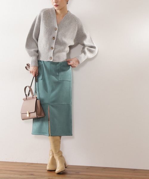 N.（N. Natural Beauty Basic）（エヌエヌナチュラルビューティーベーシック）の「【S Size Line】◆フェイクスウェードタイトスカート（スカート・レディース・グレー/モカ/グリーン/ライトグリーン/ナチュラル/ブルー・SMALL/MEDIUM）」の4枚目の写真