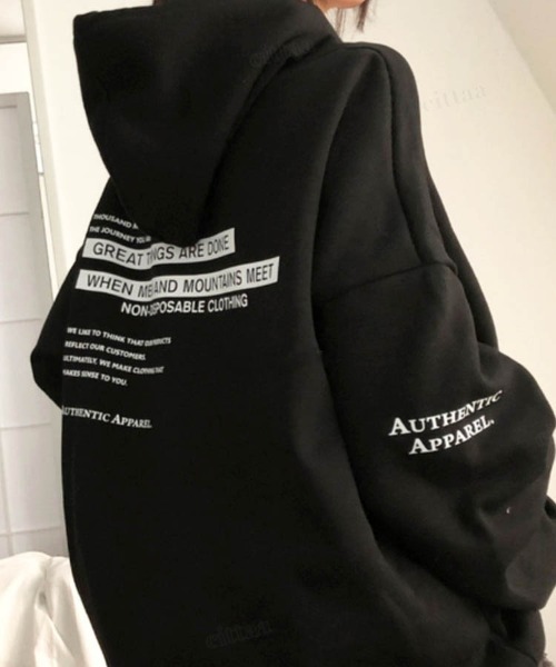 Dalfwin（ダールフィン）の「【裏起毛アリ・ナシから選べる】2023AW 秋冬新作　韓国ファッション パーカー レディース　AUTHENTICプリントフーディー オーバーサイズ ビックシルエット バックロゴ（パーカー・レディース・ブラック/グレー/オートミール/ネイビー/ブルー系その他/ブラック系その他/グレー系その他/ベージュ系その他・FREE）」の3枚目の写真