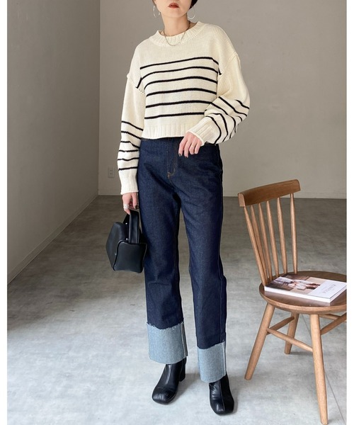 She's Closet（シーズクローゼット）の「オーバーサイズボリュームスリーブショート丈ルーズボーダーニット（ニット/セーター・レディース・ネイビー/アイボリー/ブラック・FREE）」の6枚目の写真