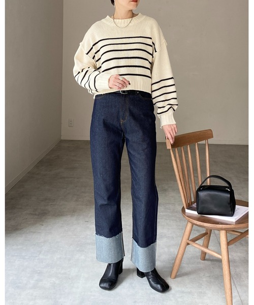 She's Closet（シーズクローゼット）の「オーバーサイズボリュームスリーブショート丈ルーズボーダーニット（ニット/セーター・レディース・ネイビー/アイボリー/ブラック・FREE）」の7枚目の写真