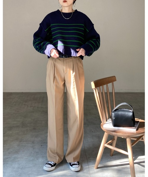 She's Closet（シーズクローゼット）の「オーバーサイズボリュームスリーブショート丈ルーズボーダーニット（ニット/セーター・レディース・ネイビー/アイボリー/ブラック・FREE）」の14枚目の写真