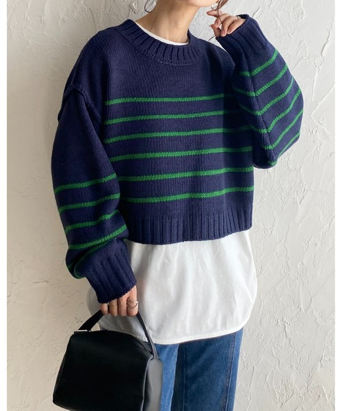 She's Closet（シーズクローゼット）の「オーバーサイズボリュームスリーブショート丈ルーズボーダーニット（ニット/セーター・レディース・ネイビー/アイボリー/ブラック・FREE）」の17枚目の写真