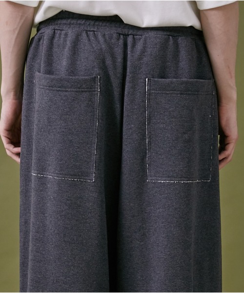 PUBLIC TOKYO（パブリックトウキョウ）の「バルーンスウェットイージーパンツ（スウェットパンツ・メンズ・グレー/ダークグレー・1/2）」の17枚目の写真
