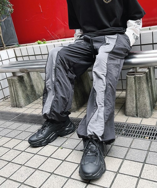 Figments（フィグメンツ）の「センターZIPトラックパンツ（その他パンツ・レディース・ブラック・FREE）」の4枚目の写真