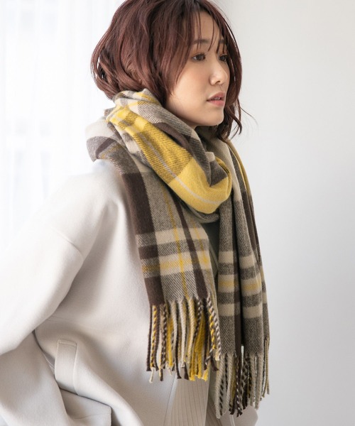 【特別品】レトロマル機ベージュ マフラー GLOBAL WORK（グローバルワーク）の「静電軽減柄ストール/281700