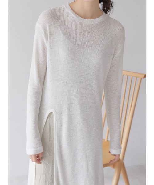 Ayla(アイラ)の「long slit knit(ワンピース・レディース・ライトベージュ/アイボリー・FREE)」の4枚目の写真
