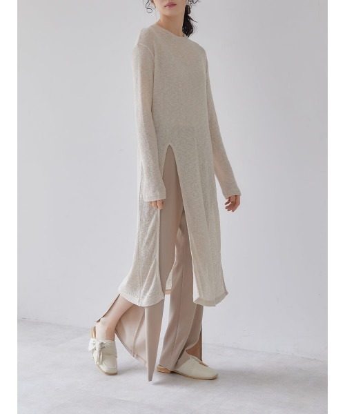 Ayla(アイラ)の「long slit knit(ワンピース・レディース・ライトベージュ/アイボリー・FREE)」の11枚目の写真