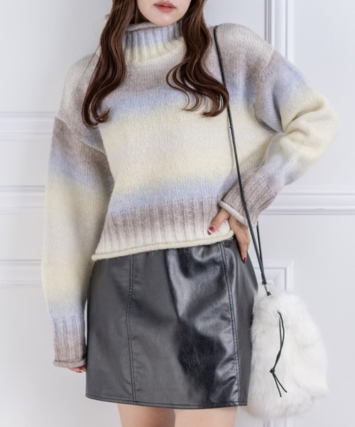 clear（クリア）の「グラデーションボーダーショートニットトップス（ニット/セーター・レディース・ピンク/オレンジ/イエロー/ブルー・F）」の3枚目の写真