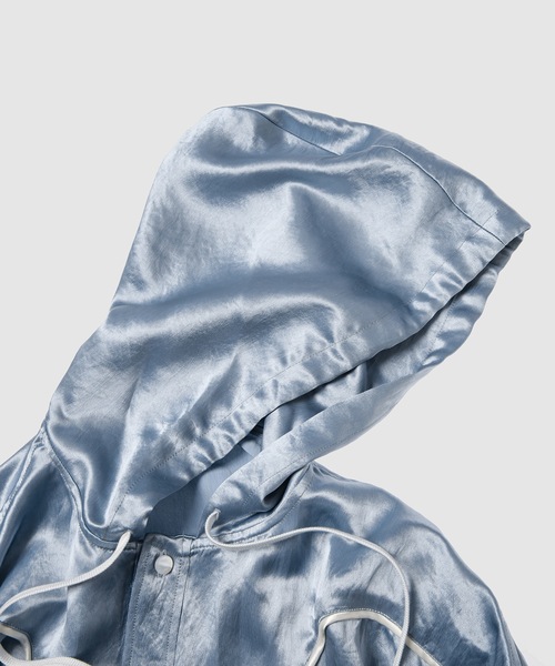 BELPER（ベルパー）の「SATIN PARKA（シャツ/ブラウス・レディース・ブルー・FREE）」の4枚目の写真