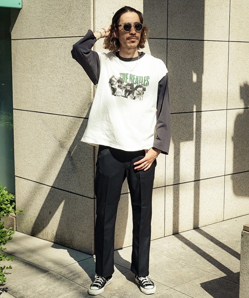 【THE BEATLES/ザ・ビートルズ 】袖配色 ビッグシルエット フォトプリント ロンT ツアーT バンドT ロックT 古着 60年代 70年代 80年代(Tシャツ/カットソー)|The Beatles(ザビートルズ) 【THE BEATLES/ザ・ビートルズ 】袖配色 ビッグシルエット フォトプリント ロンT ツアーT バンドT ロックT 古着 60年代 70年代 80年代(Tシャツ/カットソー)|The Beatles(ザビートルズ)