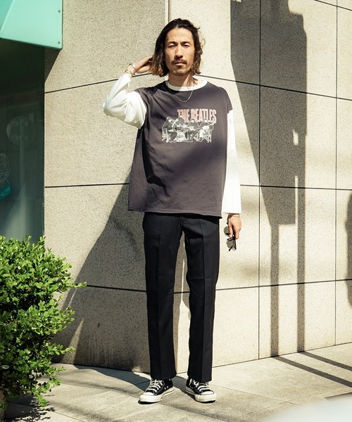 【THE BEATLES/ザ・ビートルズ 】袖配色 ビッグシルエット フォトプリント ロンT ツアーT バンドT ロックT 古着 60年代 70年代 80年代(Tシャツ/カットソー)|The Beatles(ザビートルズ) 【THE BEATLES/ザ・ビートルズ 】袖配色 ビッグシルエット フォトプリント ロンT ツアーT バンドT ロックT 古着 60年代 70年代 80年代(Tシャツ/カットソー)|The Beatles(ザビートルズ)