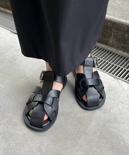 CAPRICIEUX LE'MAGE（カプリシューレマージュ）の「グルカサンダル（サンダル・レディース・ブラック/ホワイト系その他・38/37）」の9枚目の写真