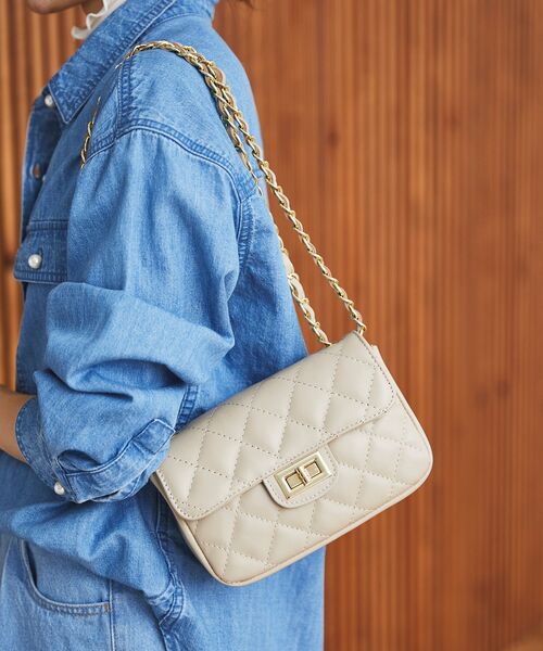 le.coeur blanc（ルクールブラン）の「HERNAN キルティングショルダーバッグ（ショルダーバッグ・レディース・ブラック/ベージュ・FREE）」の16枚目の写真