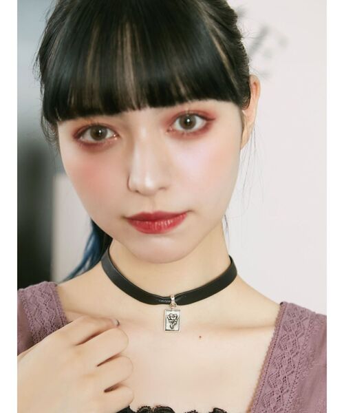 EATME(イートミー)の「クロスローズソフトフェイクレザーチョーカー(チョーカー・レディース・ブラック・FREE)」の6枚目の写真