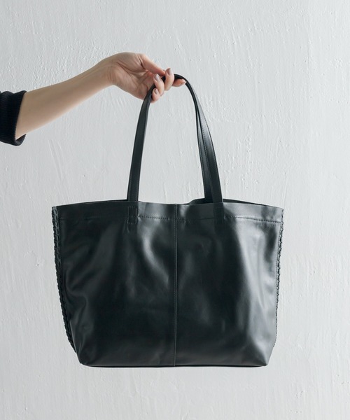 ear PAPILLONNER（イアパピヨネ）の「サイドポイントトートバッグ　Lサイズ（ショルダーバッグ・レディース・シルバー/ブラック/パープル・FREE）」の20枚目の写真