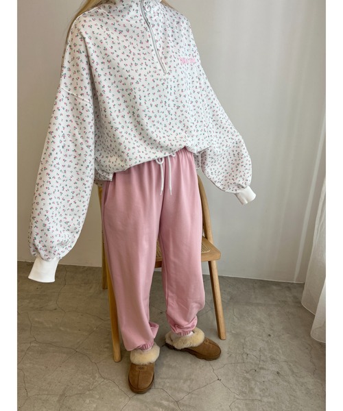 WC（ダブル シー）の「リトルフラワーハーフジップスウェット（スウェット・レディース・パープル/サックスブルー/ピンク・FREE）」の22枚目の写真