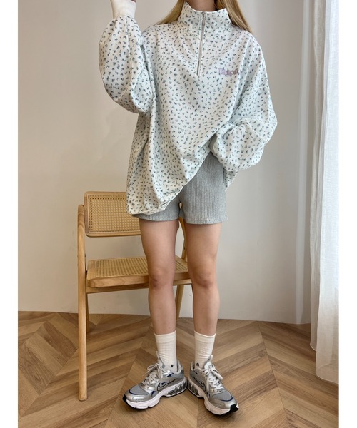 WC（ダブル シー）の「リトルフラワーハーフジップスウェット（スウェット・レディース・パープル/サックスブルー/ピンク・FREE）」の16枚目の写真