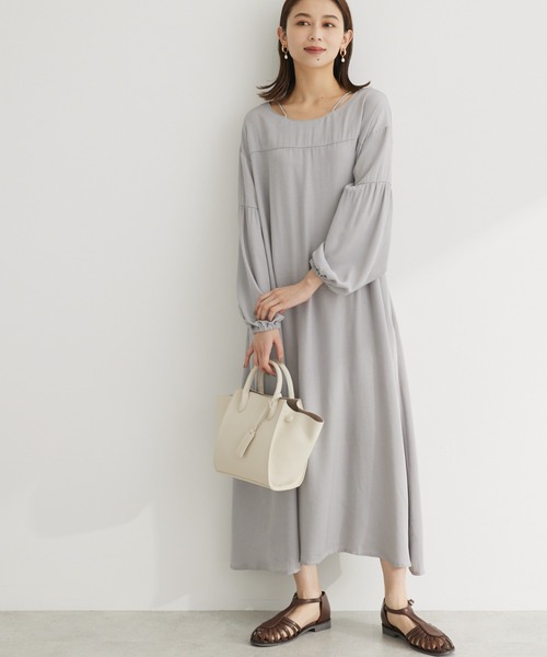 Furryrate（ファーリーレート）の「・furry　rate　バックレースアップワンピース（ワンピース・レディース・ブルー/グリーン系その他3/ライトグレー・FREE）」の2枚目の写真