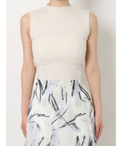 MERCURYDUO（マーキュリーデュオ）の「2WAYスリットリボンコンパクトニット（ニット/セーター・レディース・グリーン/チャコールグレー/オフホワイト/ブラック・FREE）」の2枚目の写真