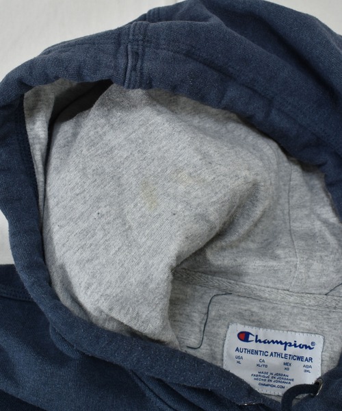 Champion（チャンピオン）の「【ヴィンテージ古着】Champion / チャンピオン ロゴ刺繍 スウェットパーカー（パーカー・メンズ・グレー・X-LARGE）」の5枚目の写真