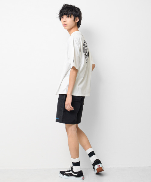 KANGOL KIDS(カンゴールキッズ)の「KANGOL 別注INTERNATIONALビッグTシャツ(Tシャツ/カットソー・キッズ・オフホワイト/ブラック/チャコールグレー・130/150/140/120)」の9枚目の写真
