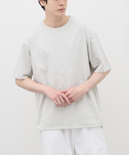 417 EDIFICE(フォーワンセブンエディフィス)の「シルキーニュアンス クルーネック Tシャツ(Tシャツ/カットソー・メンズ・ホワイト/ベージュ/グレー/コバルトブルー・SMALL/MEDIUM/LARGE)」の1枚目の写真