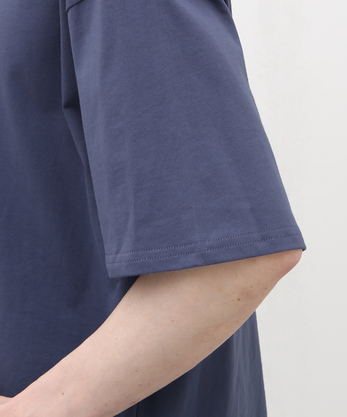 417 EDIFICE(フォーワンセブンエディフィス)の「シルキーニュアンス クルーネック Tシャツ(Tシャツ/カットソー・メンズ・ホワイト/ベージュ/グレー/コバルトブルー・SMALL/MEDIUM/LARGE)」の12枚目の写真