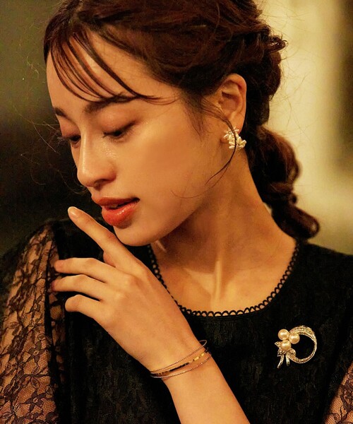 重ね付け風バングル（バングル/リストバンド）｜Tiaclasse（ティア