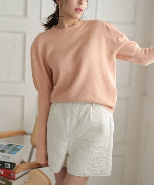 DONOBAN（ドノバン）の「マシュマロタッチパフスリーブニット（ニット/セーター・レディース・グレー/ブルー/ベージュ/ピンク/ブラック/アイボリー・F）」の6枚目の写真