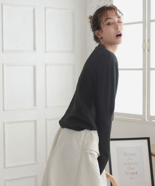 DONOBAN（ドノバン）の「マシュマロタッチパフスリーブニット（ニット/セーター・レディース・グレー/ブルー/ベージュ/ピンク/ブラック/アイボリー・F）」の15枚目の写真