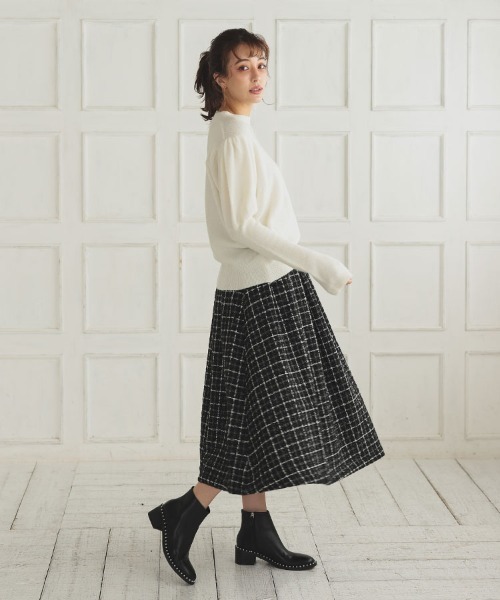 DONOBAN（ドノバン）の「マシュマロタッチパフスリーブニット（ニット/セーター・レディース・グレー/ブルー/ベージュ/ピンク/ブラック/アイボリー・F）」の9枚目の写真