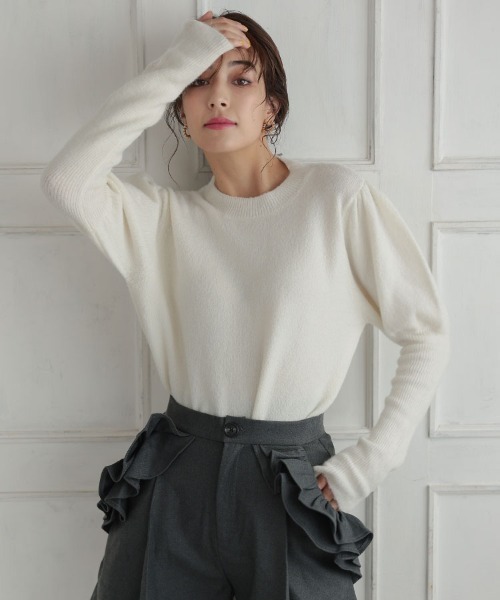 DONOBAN（ドノバン）の「マシュマロタッチパフスリーブニット（ニット/セーター・レディース・グレー/ブルー/ベージュ/ピンク/ブラック/アイボリー・F）」の10枚目の写真