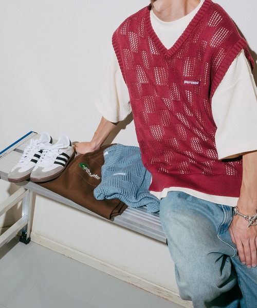Perushu（ペルーシュ）の「メッシュチェックニットベスト（ベスト・メンズ・ブルーグリーン/ブラック/ボルドー・LARGE/MEDIUM）」の12枚目の写真