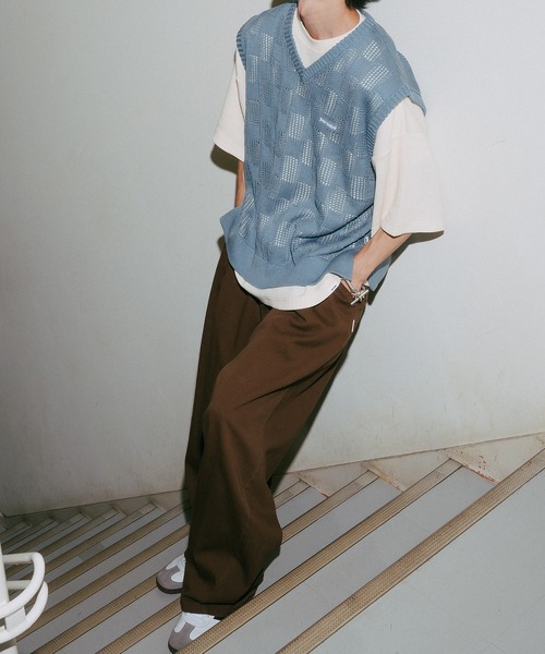 Perushu（ペルーシュ）の「メッシュチェックニットベスト（ベスト・メンズ・ブルーグリーン/ブラック/ボルドー・LARGE/MEDIUM）」の7枚目の写真