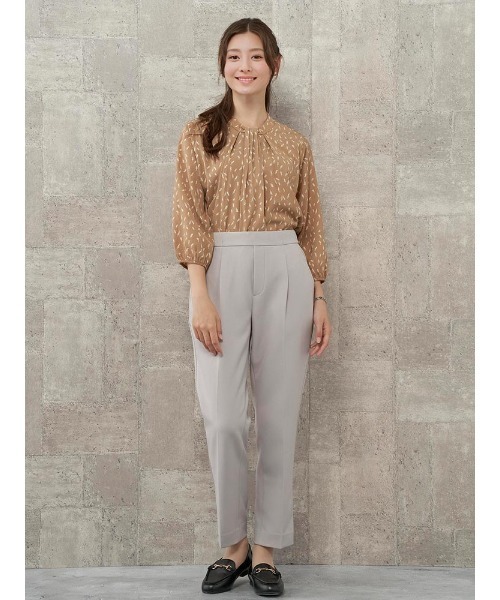 【viviennewestwood✨️イタリア製】 小花柄 リボンタイ ブラウス viviennewestwood✨️イタリア製】 小花柄 リボンタイ ブラウス