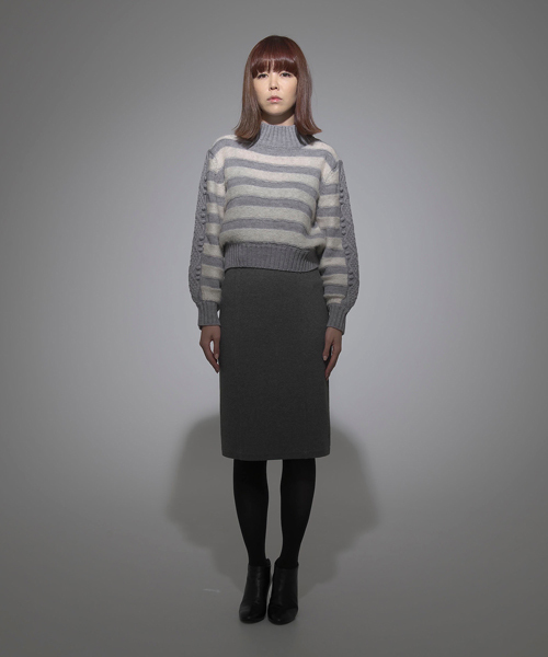 CAROLINA GLASER（カロリナ グレイサー）の「CAROLINA GLASER / ボーダーニット（ニット/セーター・レディース・グレー/クリーム・ONE SIZE）」の15枚目の写真