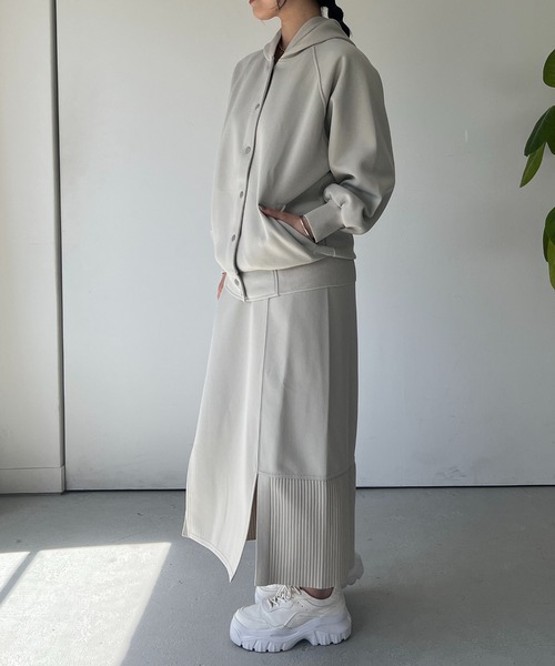 un dix cors（アンディコール）の「軽量ボンディングナロースカート（スカート・レディース・ブラック/オレンジ/グレイッシュベージュ/アイボリー・FREE）」の13枚目の写真