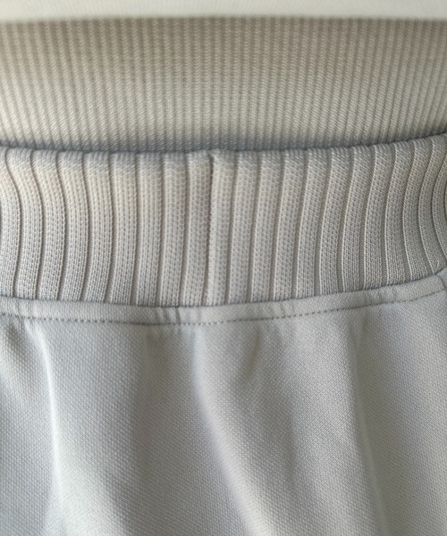 un dix cors（アンディコール）の「軽量ボンディングナロースカート（スカート・レディース・ブラック/オレンジ/グレイッシュベージュ/アイボリー・FREE）」の20枚目の写真