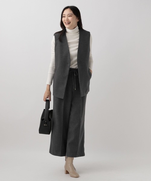 Elura(エルーラ)の「ウールライクワイドパンツ(その他パンツ・レディース・グリーン/ライトグレー/ブラウン系その他/ブラック系その他/チャコールグレー/ホワイト・LARGE/MEDIUM/X-LARGE/SMALL)」の9枚目の写真