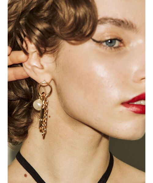 jouetie（ジュエティ）の「カラビナピアス（ピアス（両耳用）・レディース・シルバー/ゴールド・FREE）」の6枚目の写真