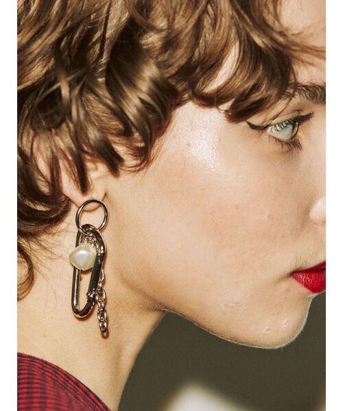 jouetie（ジュエティ）の「カラビナピアス（ピアス（両耳用）・レディース・シルバー/ゴールド・FREE）」の8枚目の写真