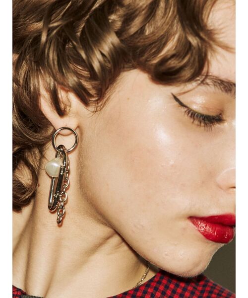 jouetie（ジュエティ）の「カラビナピアス（ピアス（両耳用）・レディース・シルバー/ゴールド・FREE）」の9枚目の写真