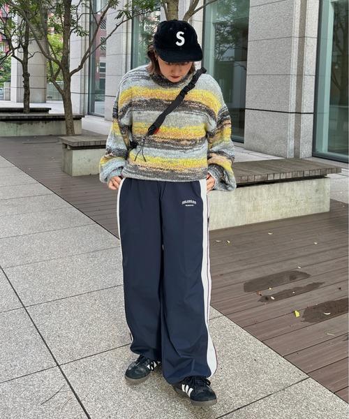 kutir（クティール）の「刺繍ロゴラインパンツ（その他パンツ・レディース・ネイビー/グリーン/ライトベージュ・LARGE/SMALL/MEDIUM）」の6枚目の写真